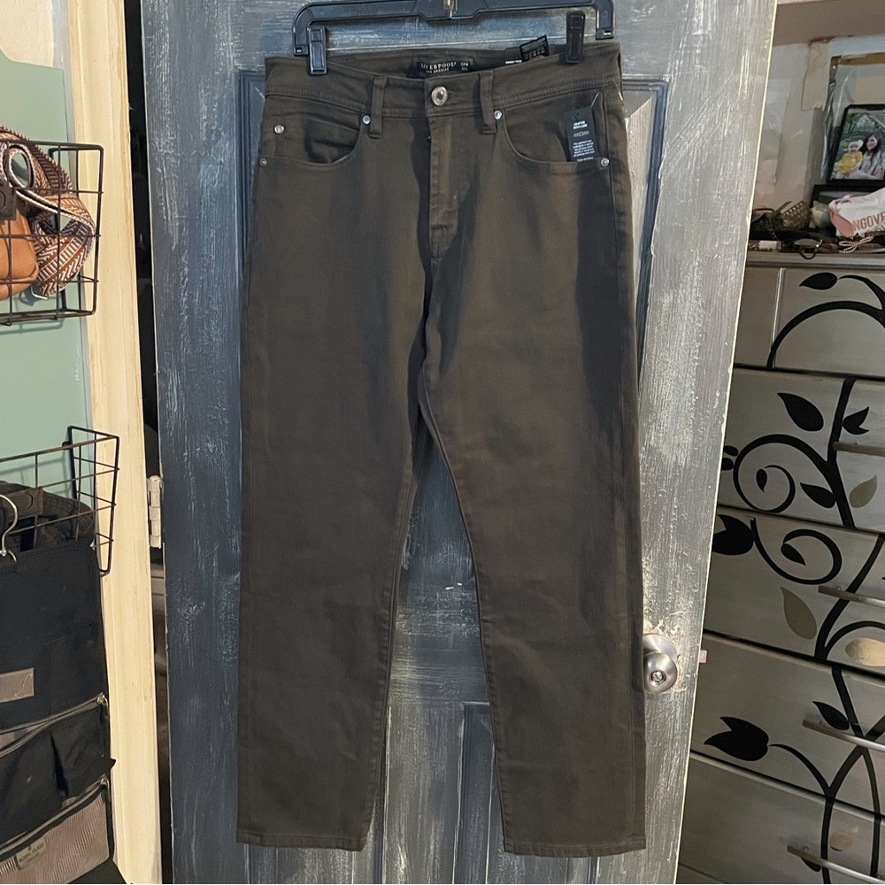 NWT Kingston Modern Straight Jeans Size 32/30